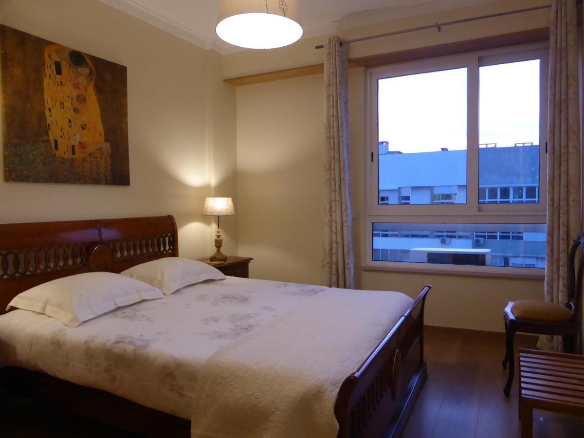 Apartment A View To The River Tejo By Sixtyfive Boutique