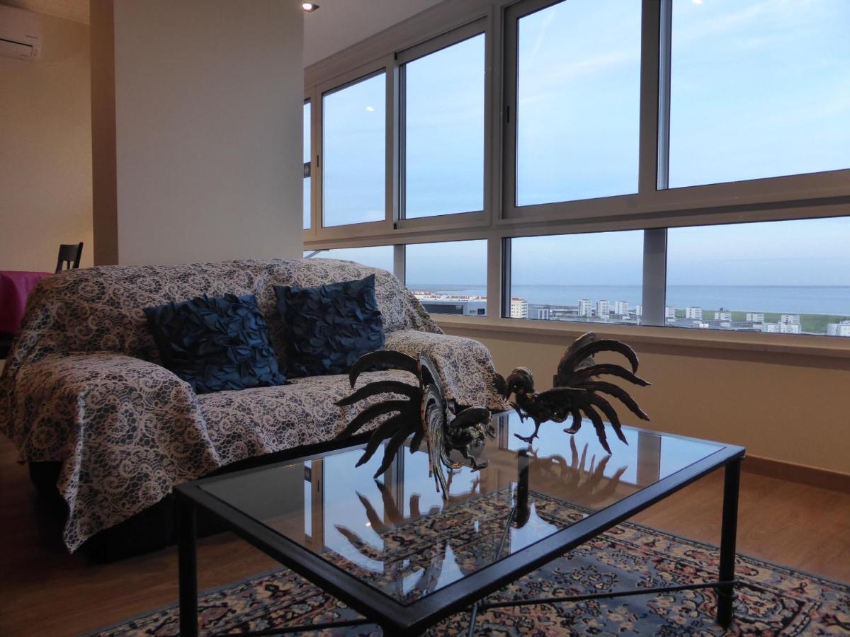 A View To The River Tejo By Sixtyfive Boutique Apartment *