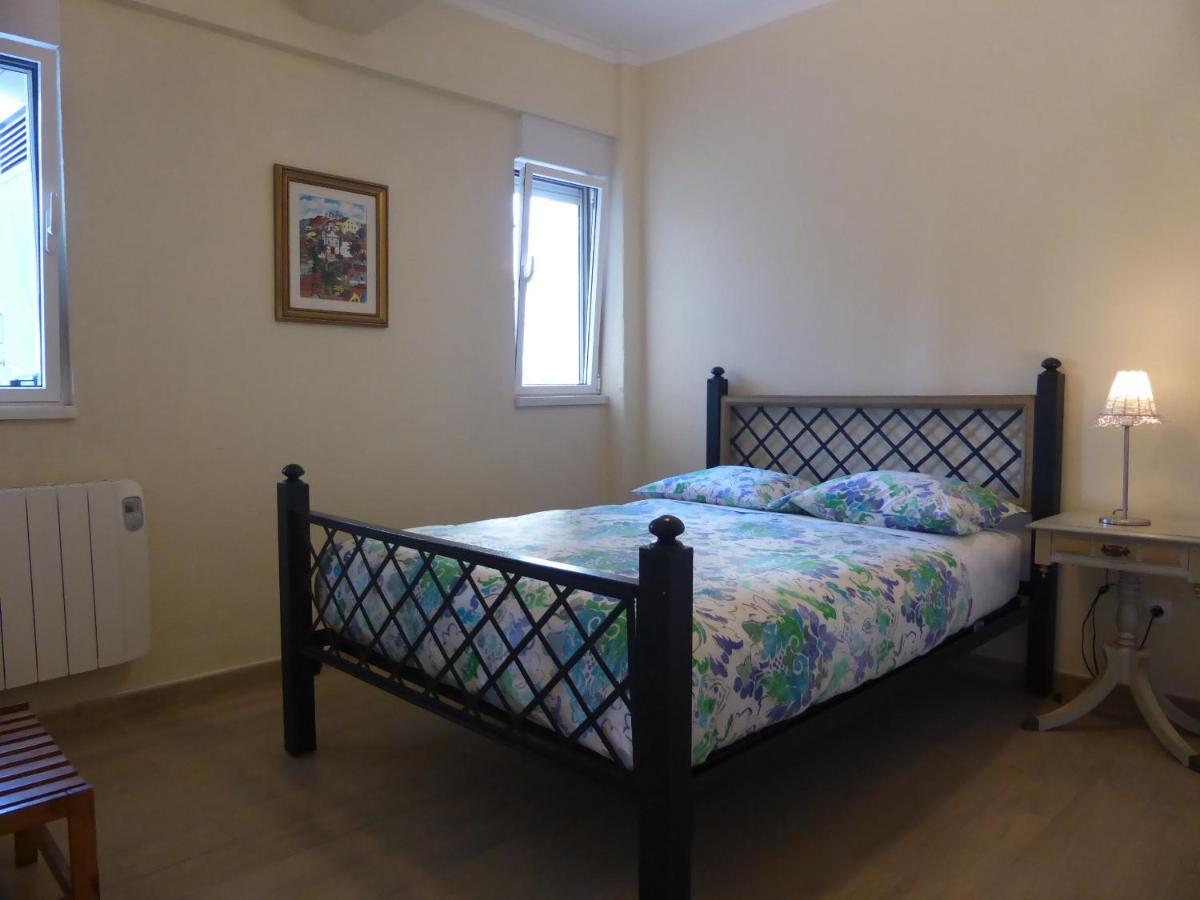 Apartment A View To The River Tejo By Sixtyfive Boutique Lissabon